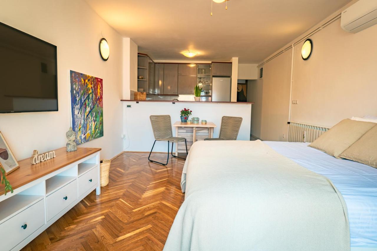Zen Apartment Krk Krk Town Exterior photo